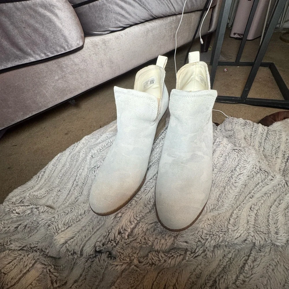 Toms Cream Camouflage Wedge Ankle Boots